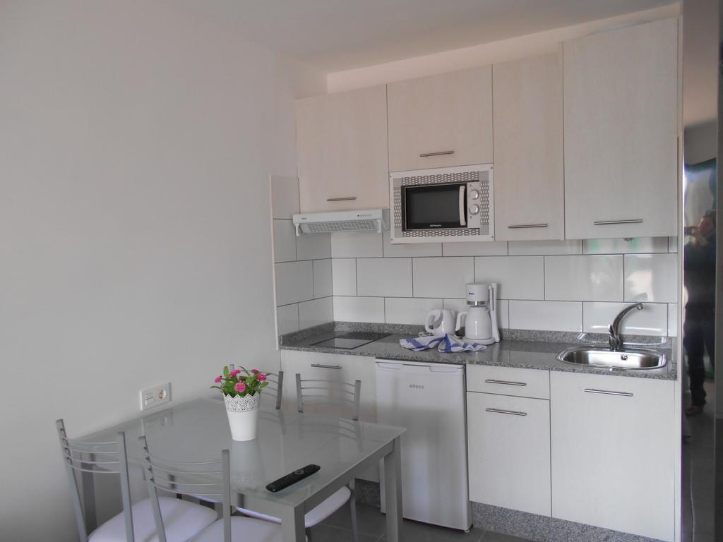 Realrent Costa Teguise Beach Eksteriør bilde