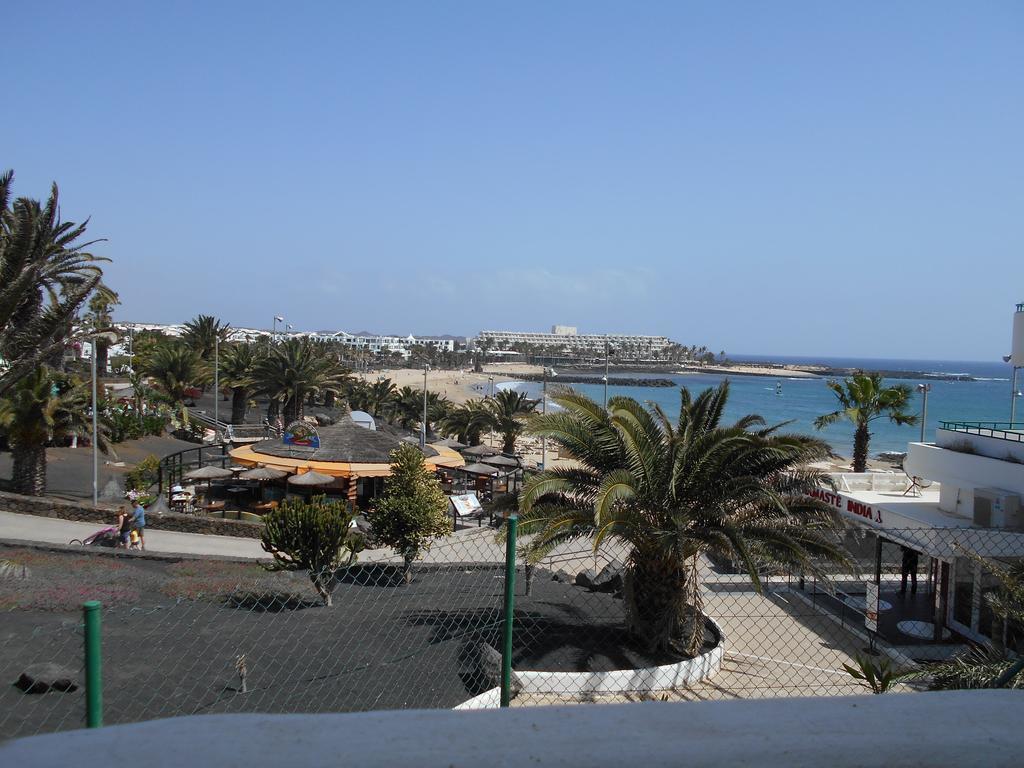 Realrent Costa Teguise Beach Eksteriør bilde