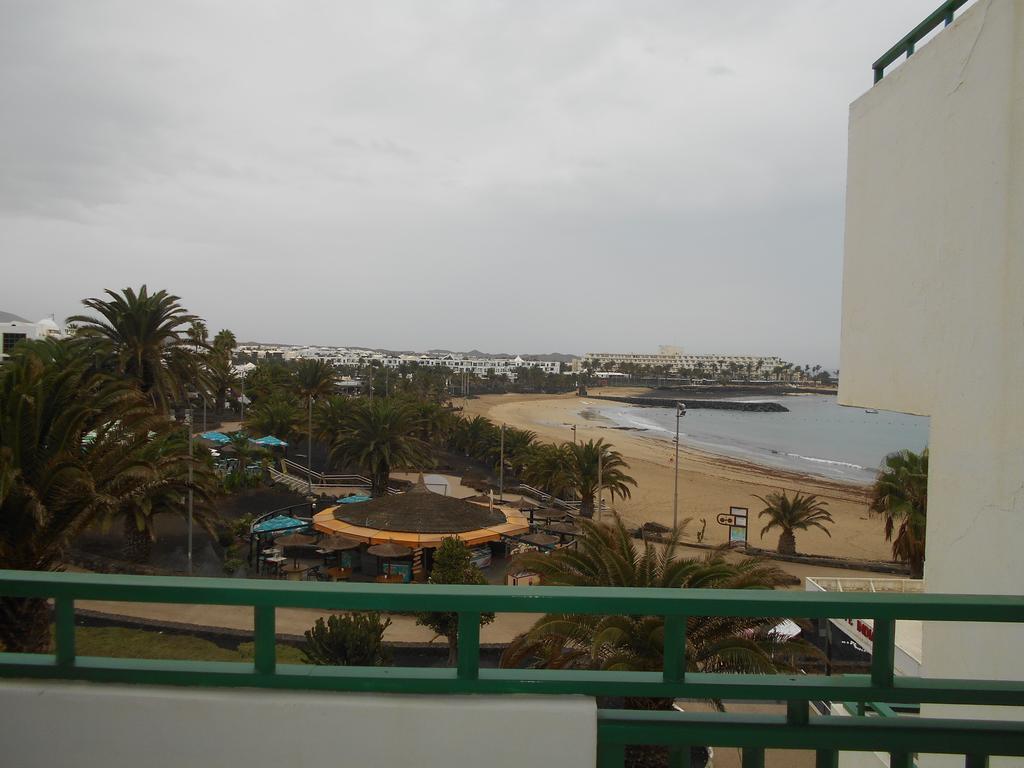 Realrent Costa Teguise Beach Eksteriør bilde